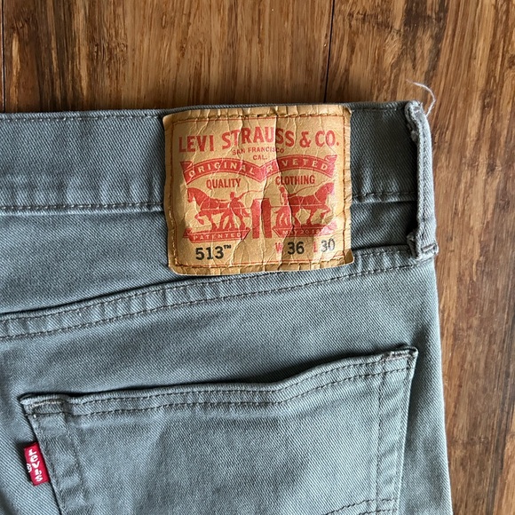 Levi's Men's Green Jeans - Picture 1 of 4
